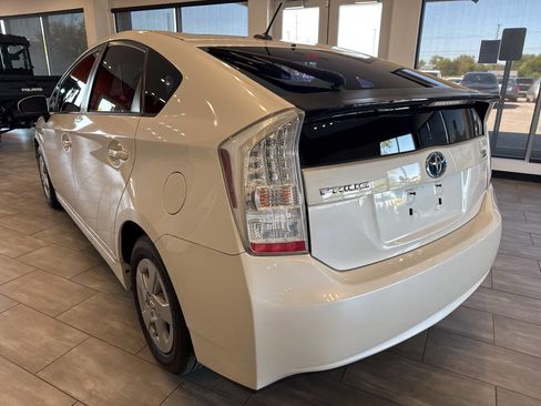 Used 2011 Toyota Prius Two image 10