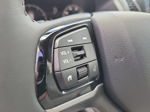 Used 2025 Honda Odyssey EX-L image 25