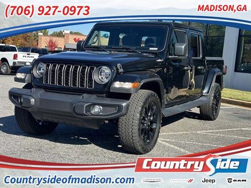 Used 2024 Jeep Gladiator Sport image 1