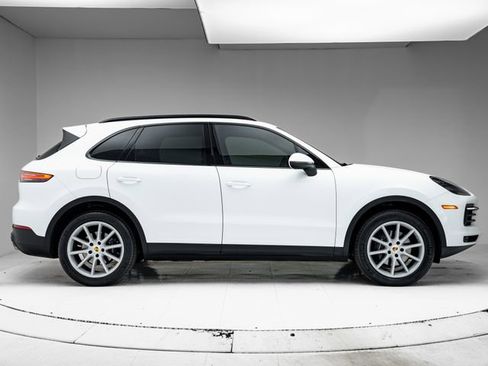 Used 2019 Porsche Cayenne image 35