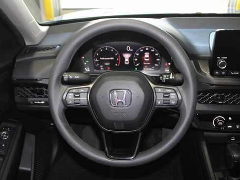 Certified 2023 Honda Accord LX image 16