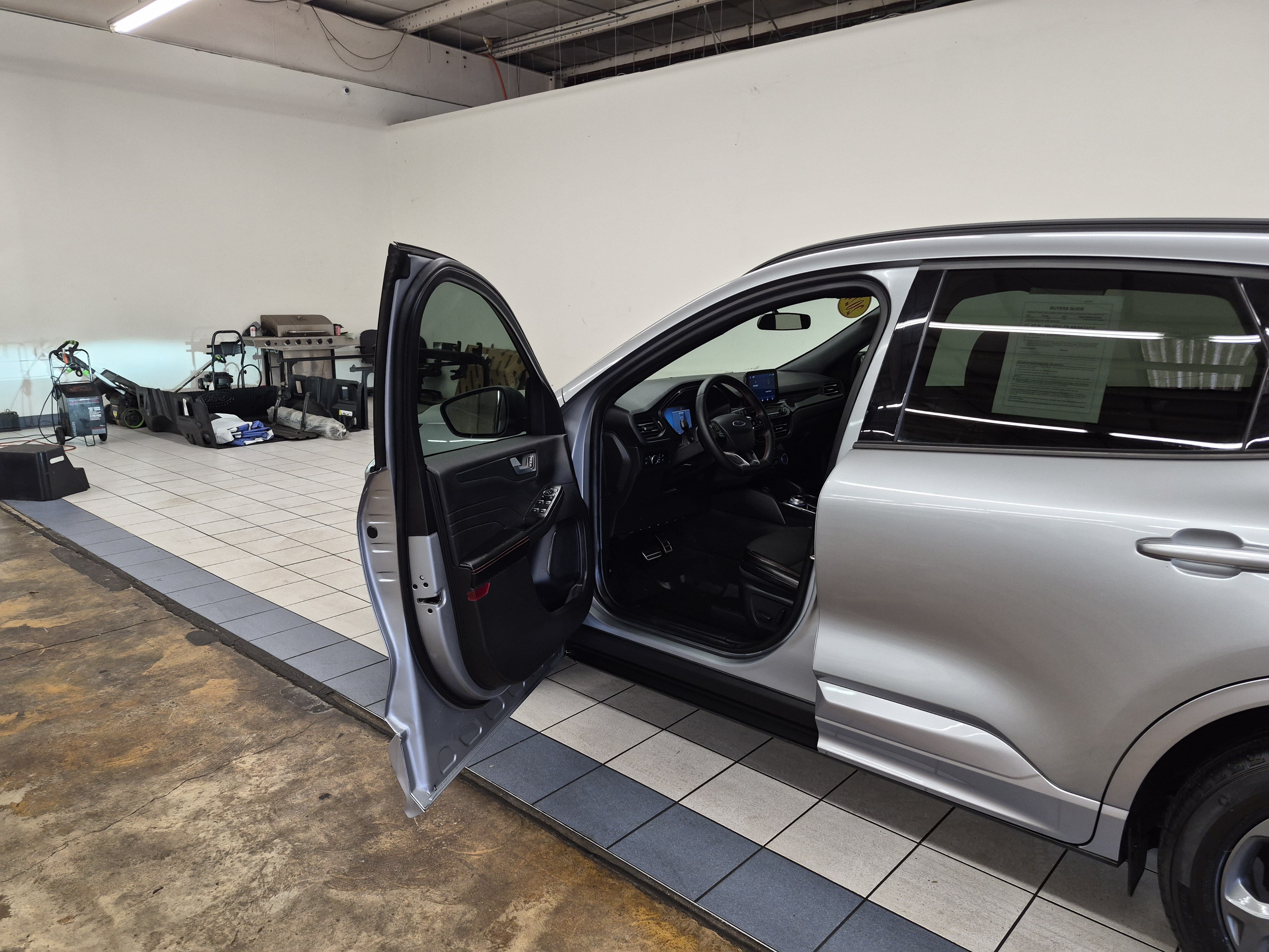 Certified 2024 Ford Escape ST-Line FWD image 13