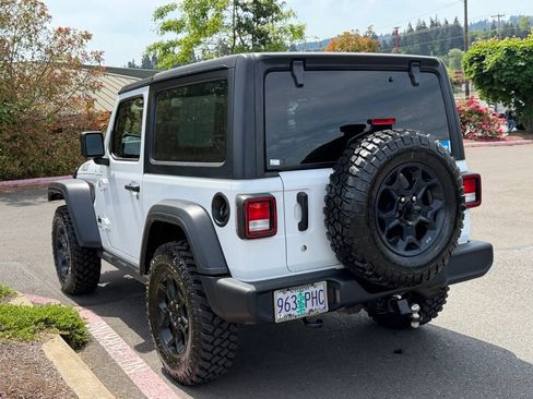 Used 2023 Jeep Wrangler Sport AWD/4WD image 5