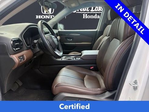 Certified 2025 Honda Pilot Elite image 8