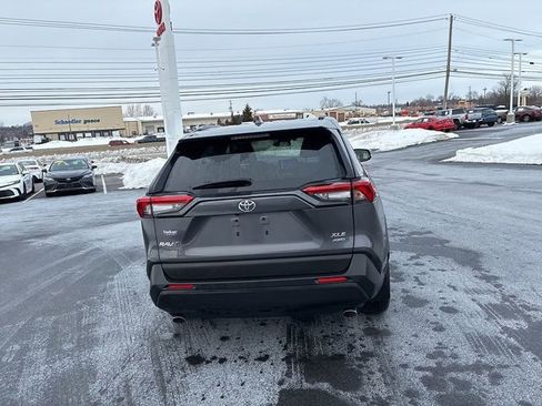 Used 2023 Toyota RAV4 XLE image 10