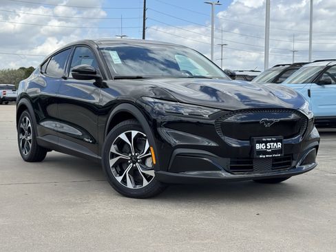 New 2026 Ford Mustang Mach-E Select image 2