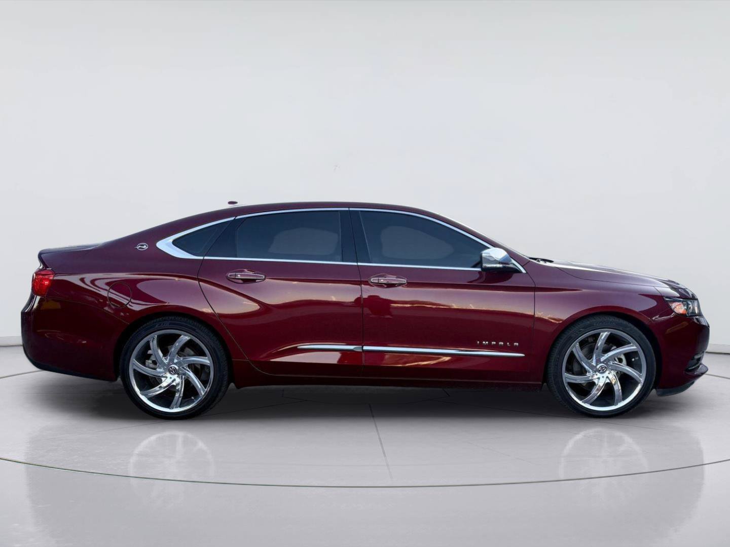 Used 2016 Chevrolet Impala LTZ w/ Enhanced Convenience Package FWD image 2