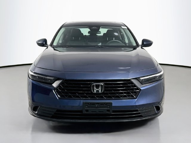 Used 2023 Honda Accord EX image 2