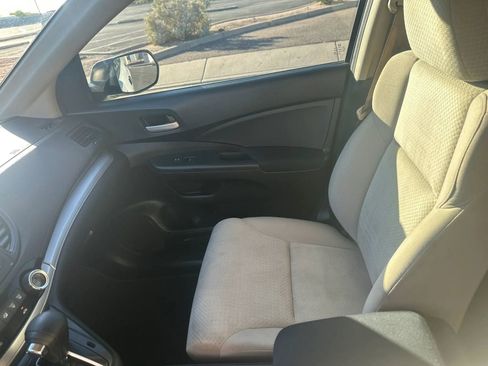 Used 2016 Honda CR-V SE image 10