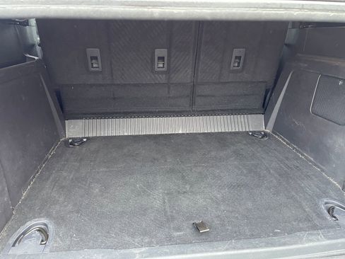 Used 2022 Ford Bronco Badlands image 3