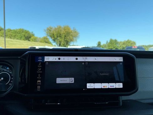 Used 2024 Jeep Wrangler Willys image 25