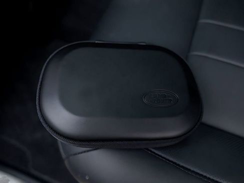 Used 2025 Land Rover Range Rover Long Wheelbase Autobiography image 24