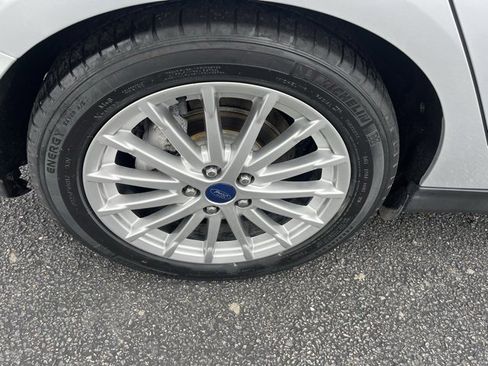 Used 2016 Ford Focus Electric Hatchback image 32