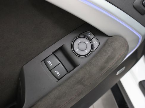 Used 2019 Chevrolet Camaro ZL1 RWD image 33