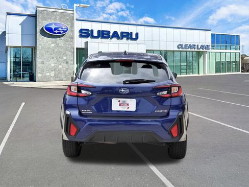 Used 2024 Subaru Crosstrek 2.0i AWD/4WD image 5