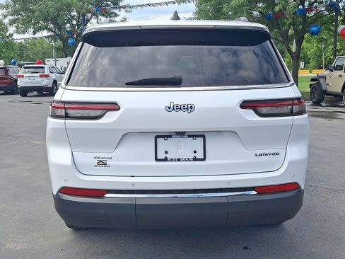 Used 2023 Jeep Grand Cherokee L Limited AWD/4WD image 5