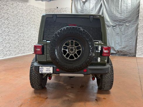 Used 2022 Jeep Wrangler Unlimited Rubicon AWD/4WD image 5