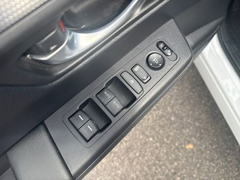 Used 2023 Honda CR-V Sport image 12