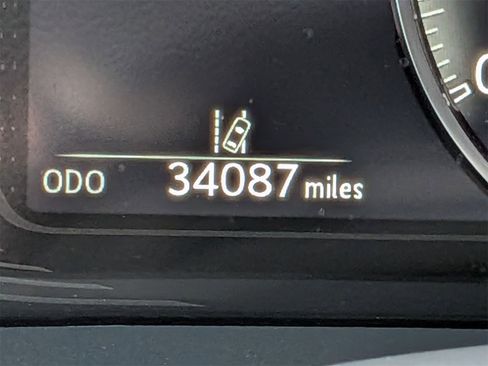 Used 2024 Lexus ES 350 w/ Premium Package image 21