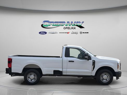 Used 2024 Ford F350 XL w/ 360-Degree Camera Package RWD image 9