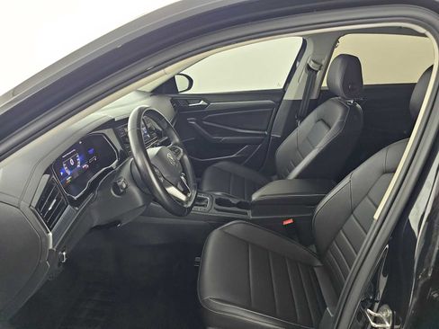 Used 2022 Volkswagen Jetta SE image 20