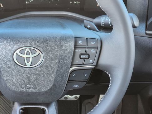 New 2026 Toyota Camry SE w/ Convenience Package image 25