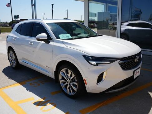Used 2023 Buick Envision Avenir AWD/4WD image 34
