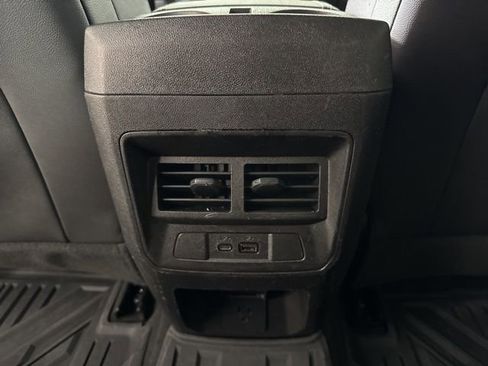 Used 2023 GMC Canyon Elevation w/ Elevation Premium Package AWD/4WD image 13