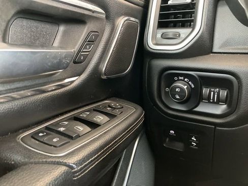 Used 2024 RAM 1500 Laramie AWD/4WD image 24