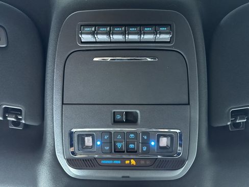 Used 2023 Ford F150 Raptor AWD/4WD image 34