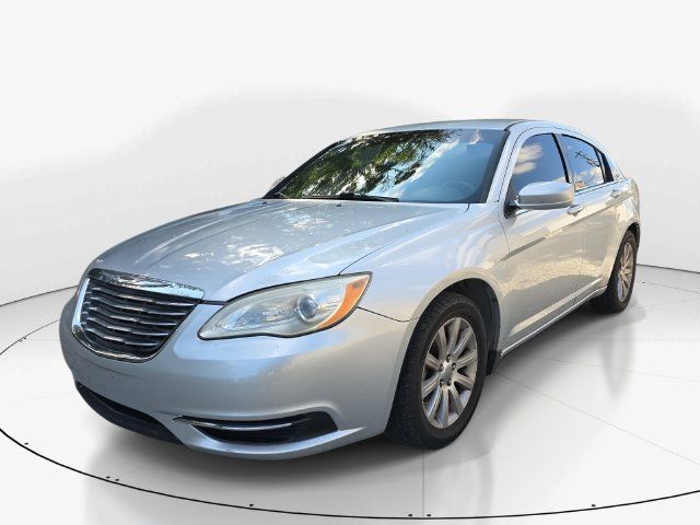 Used 2012 Chrysler 200 Touring FWD image 11