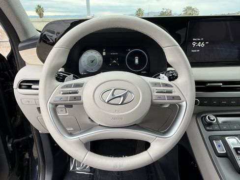 Used 2023 Hyundai Palisade Limited image 20