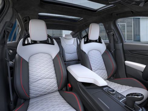 New 2026 Cadillac CT5 V Blackwing w/ Super Cruise 1 Package image 16