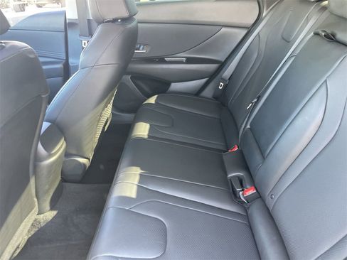 Certified 2023 Hyundai Elantra Limited image 16