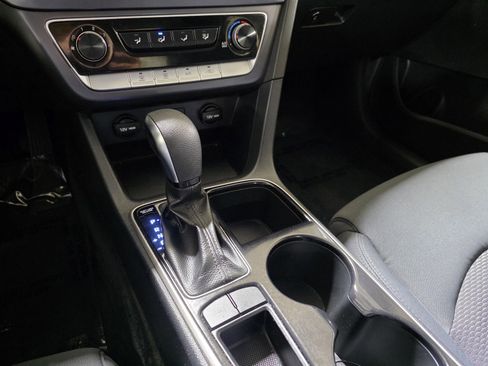 Used 2018 Hyundai Sonata SE image 26