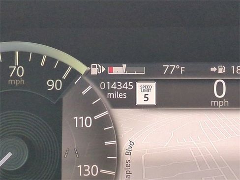 Used 2023 Land Rover Discovery S R-Dynamic image 27