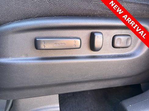 Used 2022 Honda Pilot Sport image 12