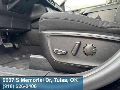 Certified 2023 Ford Escape Active image 18