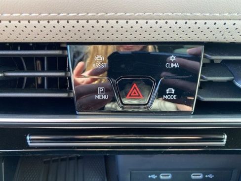 New 2026 Volkswagen Atlas SEL Premium R-Line image 43