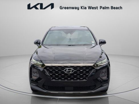 Used 2019 Hyundai Santa Fe SEL image 2