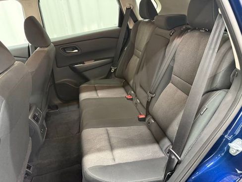 Used 2025 Nissan Rogue SV image 21