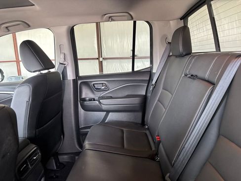 Used 2025 Honda Ridgeline RTL image 12