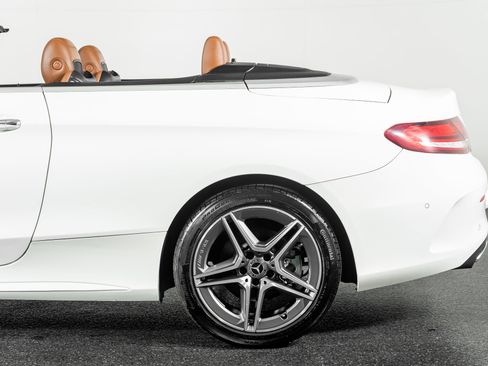 Used 2019 Mercedes-Benz C 300 4MATIC Cabriolet image 15