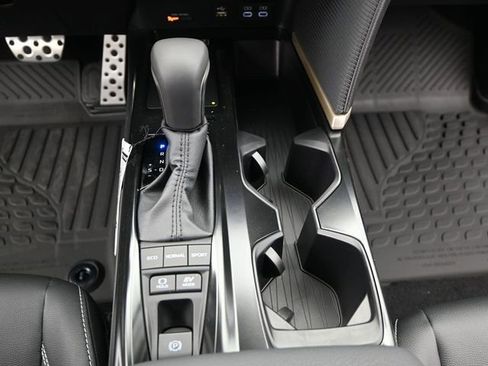 New 2026 Toyota Camry SE w/ Convenience Package image 7