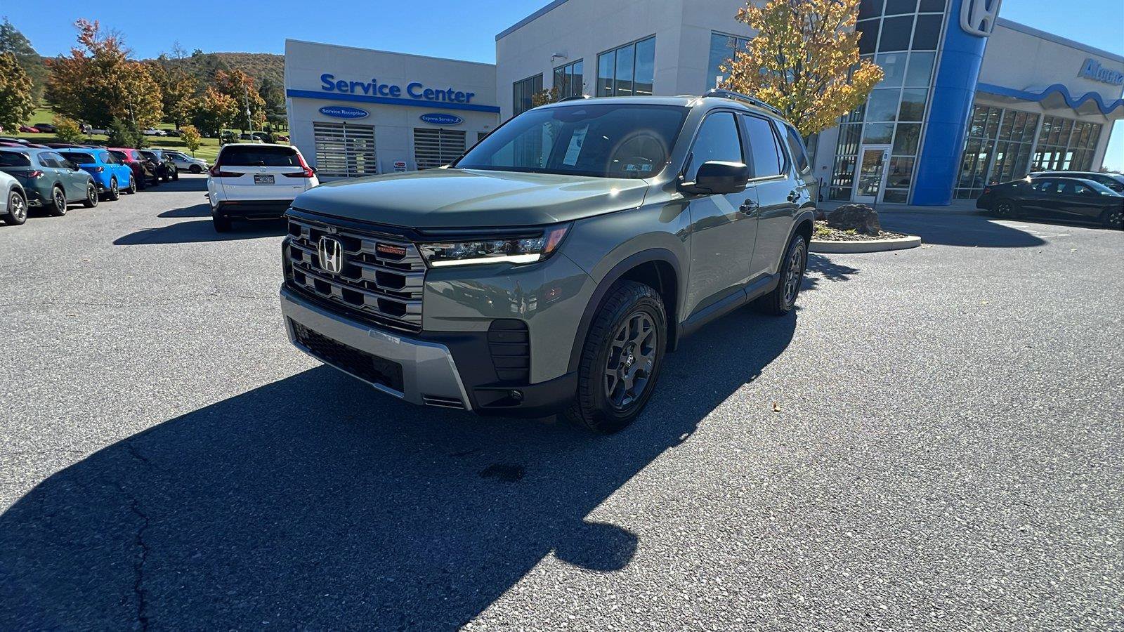 New 2026 Honda Pilot TrailSport image 8
