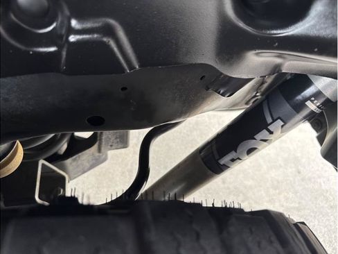 Used 2018 Jeep Wrangler Unlimited Sport S AWD/4WD image 50