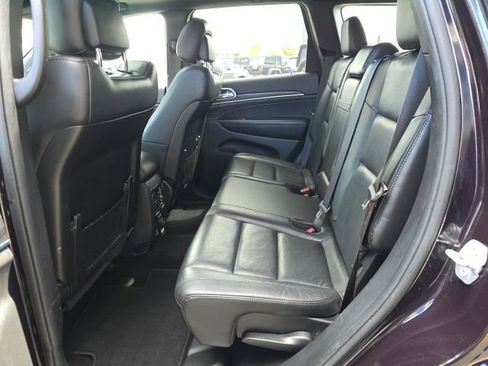Used 2019 Jeep Grand Cherokee Limited AWD/4WD image 30
