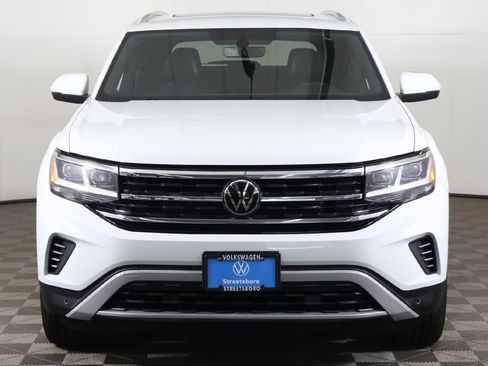 Used 2023 Volkswagen Atlas Cross Sport SE w/ Panoramic Sunroof Package AWD/4WD image 12