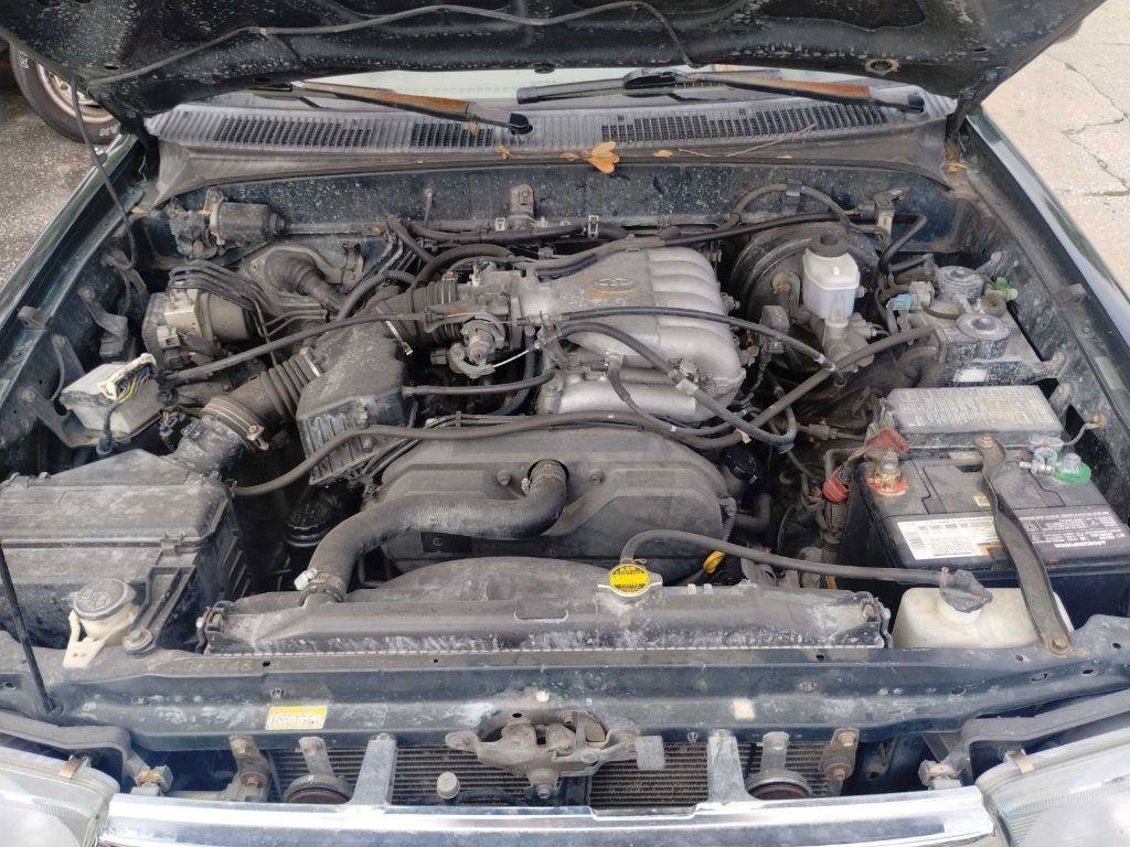 Used 2000 Toyota 4Runner Limited AWD/4WD image 25