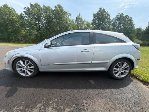 Used 2008 Saturn Astra XR w/ Advanced Audio Package FWD image 3